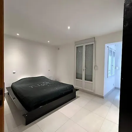 L'elegance De La Pierre