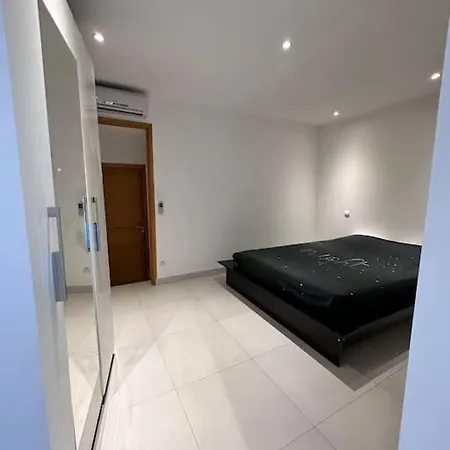 L'elegance De La Pierre * Fourques (Gard)